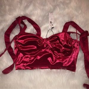 Garage NWT top